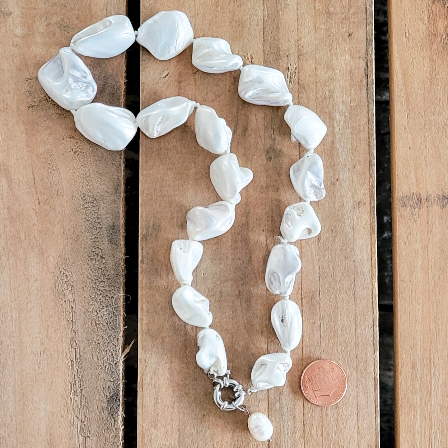Petals - Freshwater Pearls Stainless steel Charm Clasp