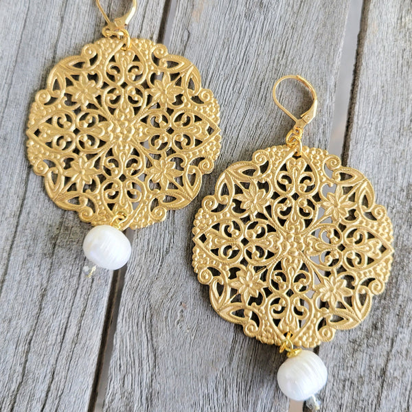46 mm brass filigree discs w 10 mm freshwater pearl drop earrings