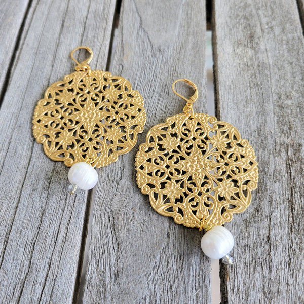 46 mm brass filigree discs w 10 mm freshwater pearl drop earrings