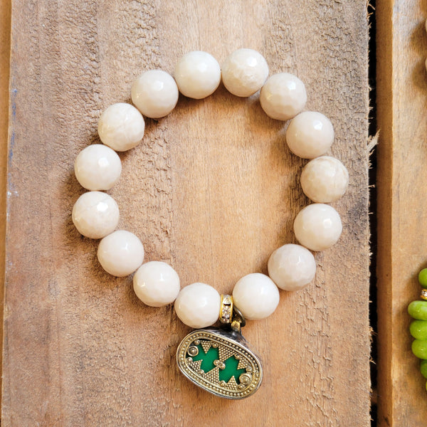12mm cream agate w vintage brass and green charm stretch bracelet
