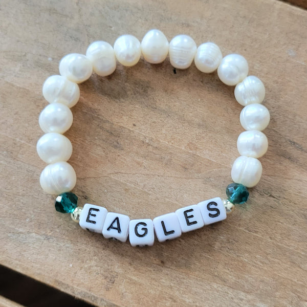 EAGLES freshwater pearls, green crystals and 14kt gf balls stretch bracelet