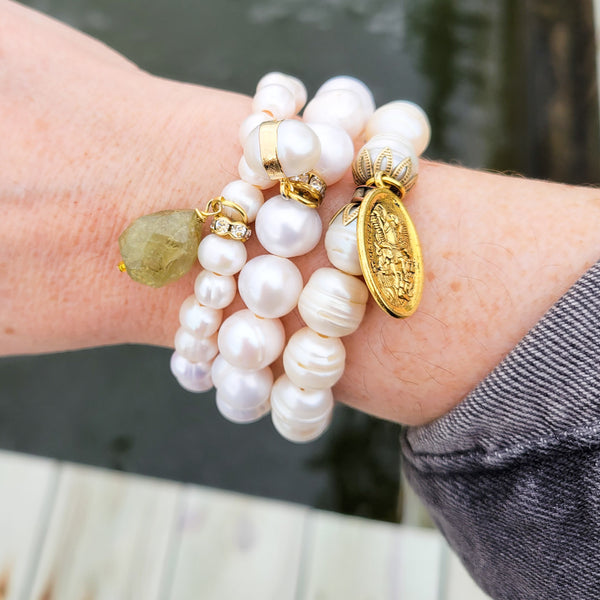 9mm freshwater pealr beads Peridot gemstone nugget dangle stretch bracelet