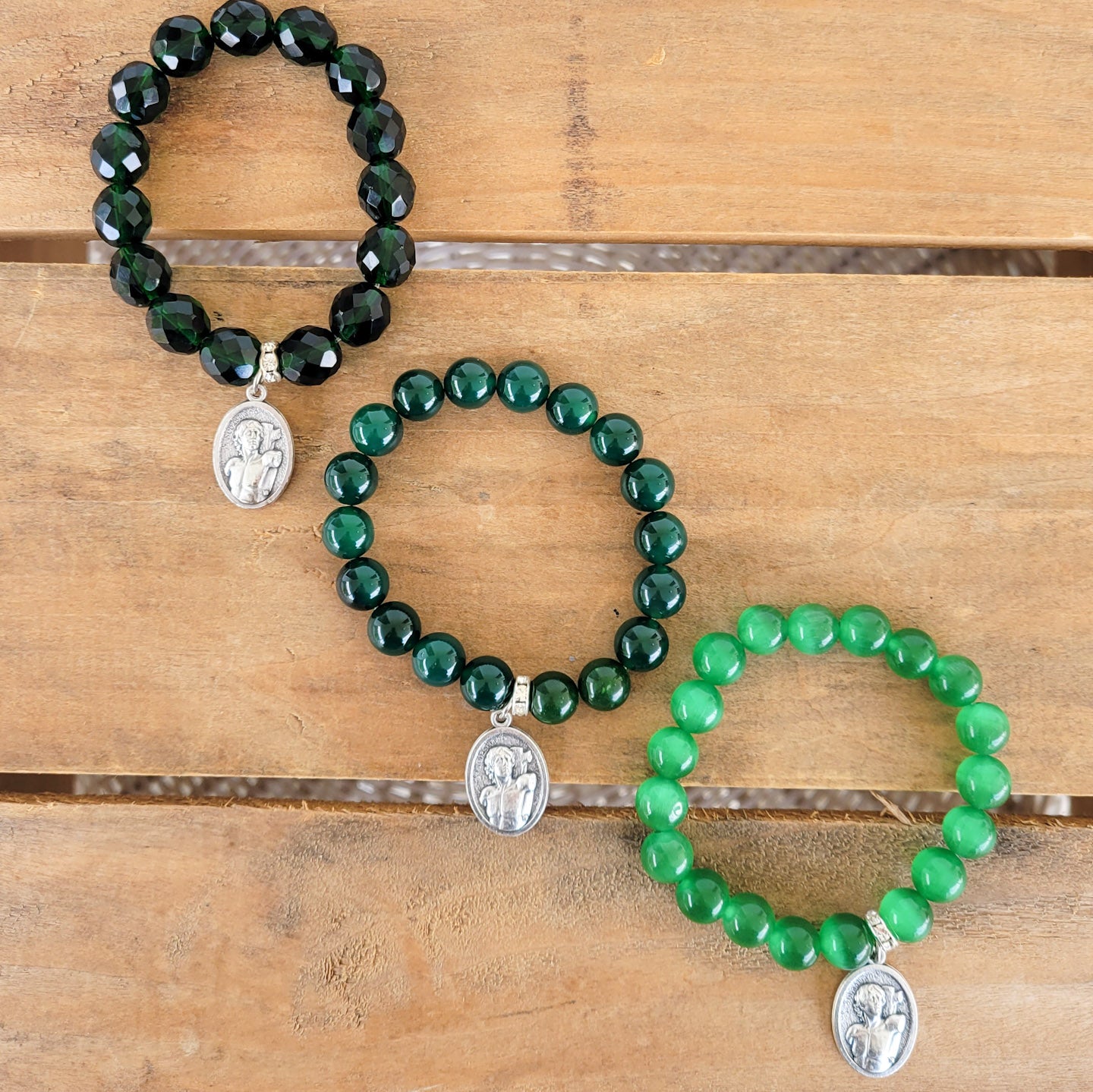 St Sebastian Athletes Green beads stretch bracelets