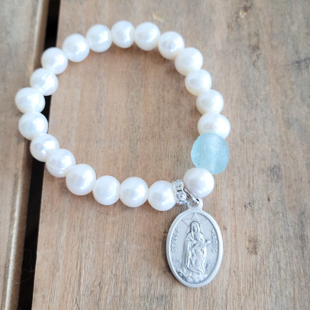 natural freshwater pearls 1 recycled glass prayer bead Stella Maris medal stretch bracelet