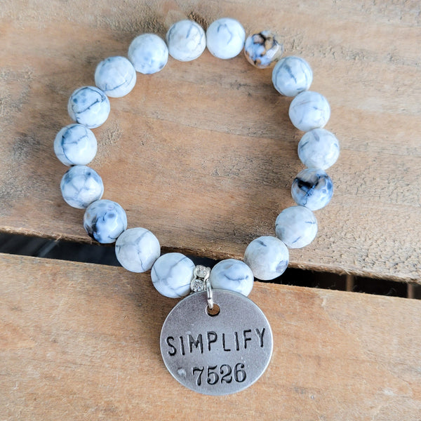 Vintage style Simplify tag crackle agate bead stretch bracelet