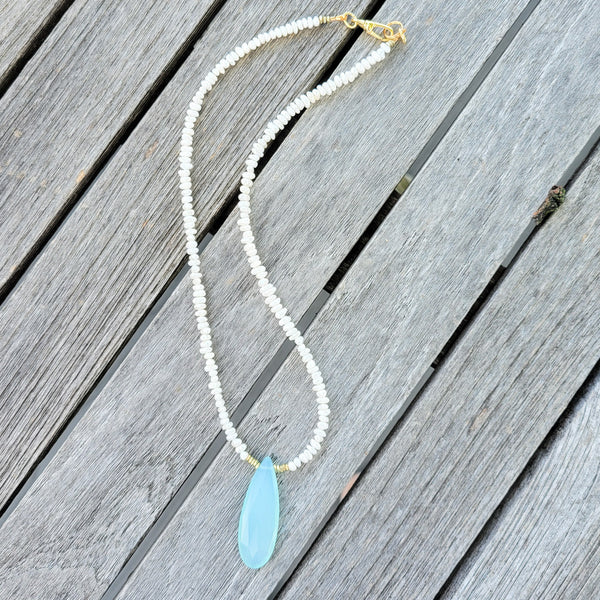 tiny freshwater pearls with large chalcedony tear drop pendant necklace