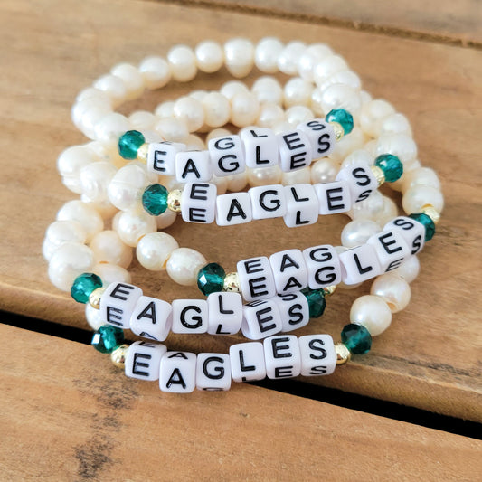 EAGLES freshwater pearls, green crystals and 14kt gf balls stretch bracelet