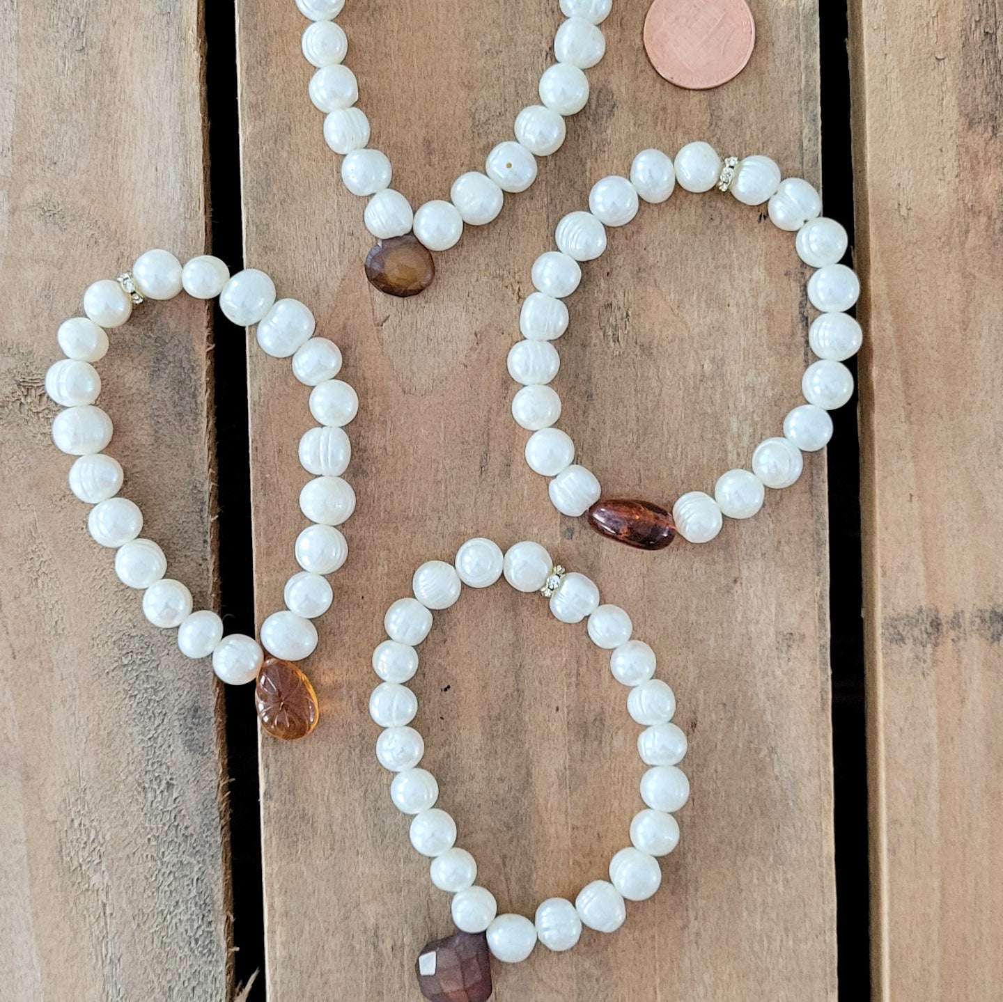 Pearls and quartz protection bracelets