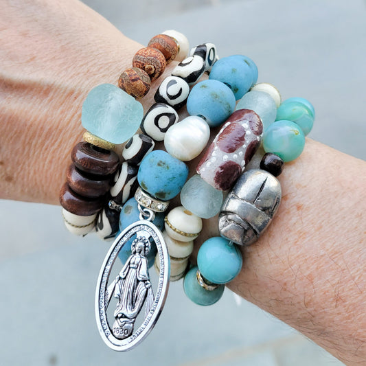 Mixed beads tealz Assortment of stretch bracelets