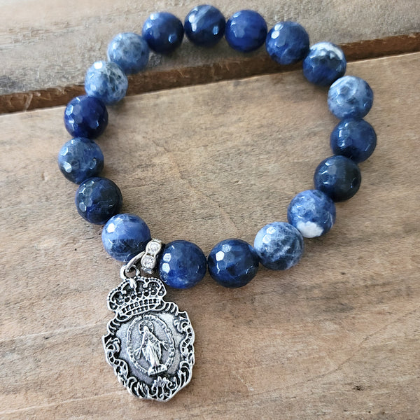 Agate Swirl gemstone beads w fancy Miraculous medal 10mm