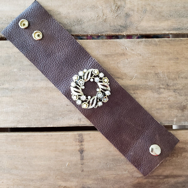 2.5" wide brown leather cuff vintage gold color rhinestone brooch embellishment bracelet
